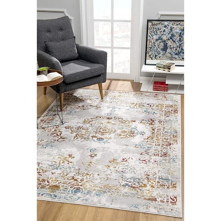 Homeroots 4 x 6 ft. Gray & Beige Distressed Ornate Area Rug 390560
